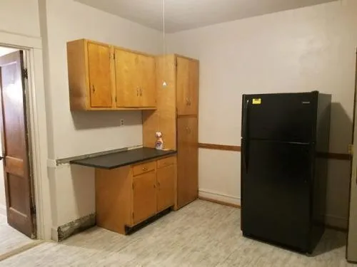 $1,750 | 2257 North Springfield Avenue, Unit 1F, Chicago, IL 60647