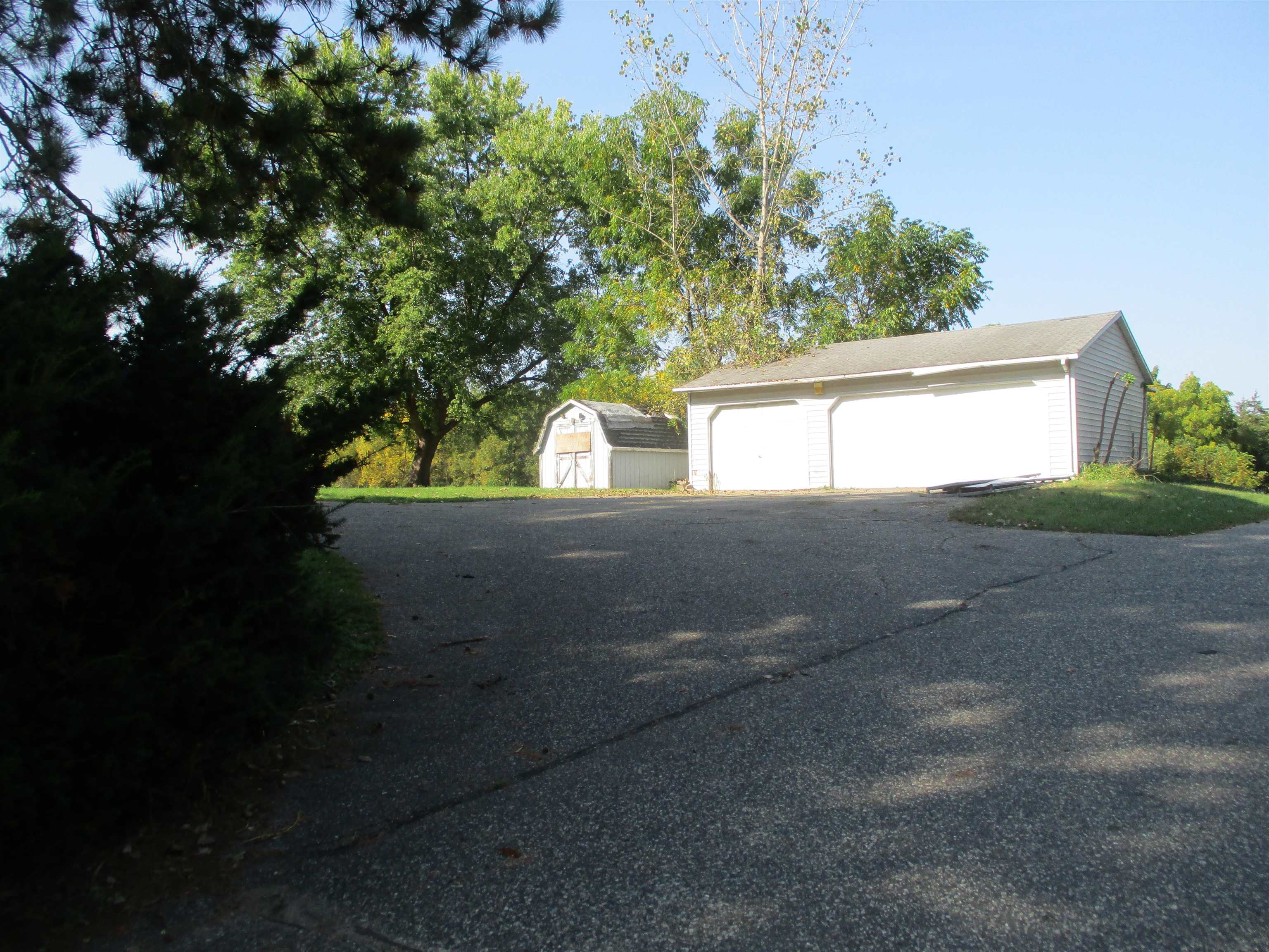 608 Lavalle Street Reedsburg, WI 53959 - Photo 46 of 53