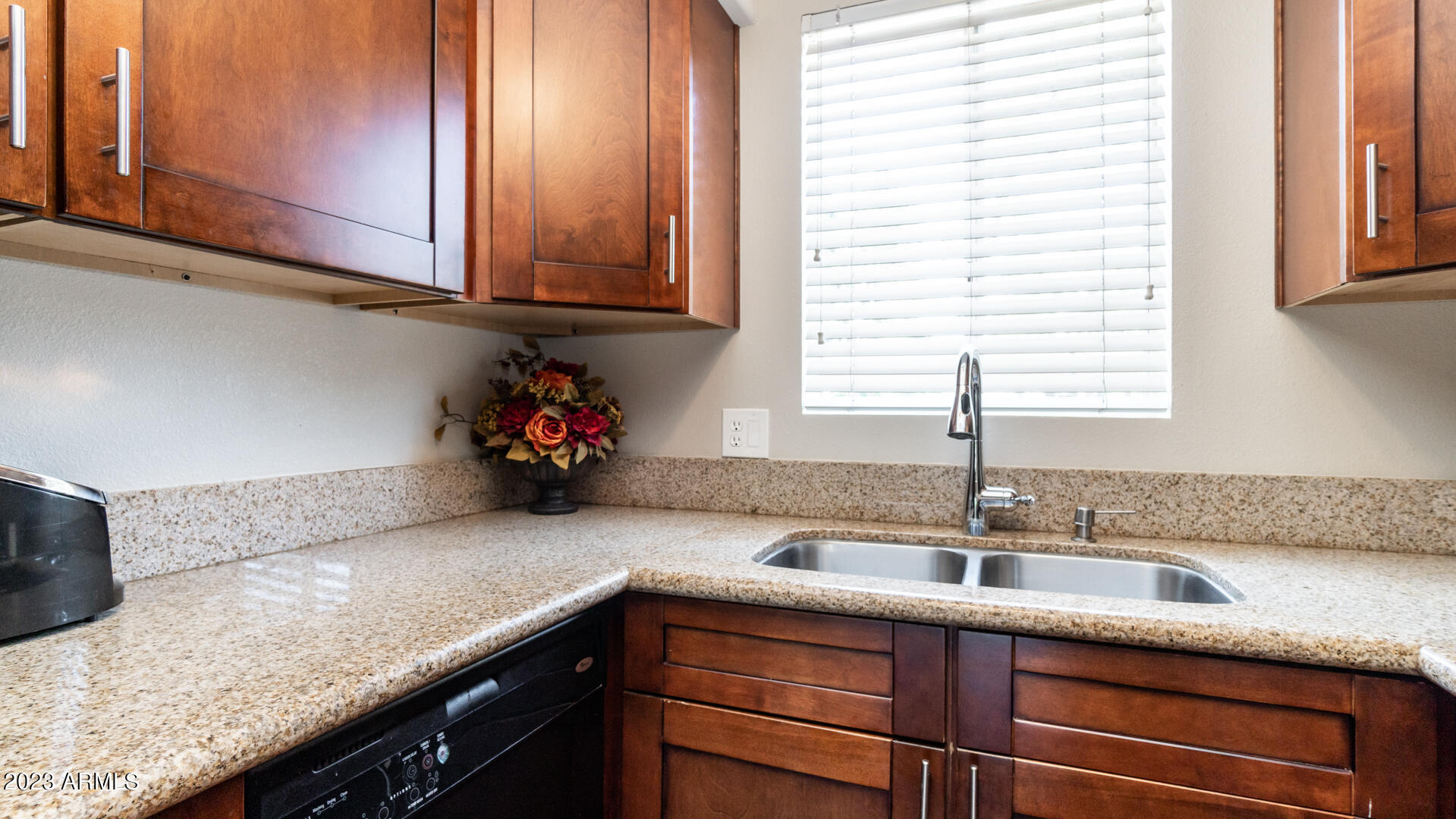 1825 West Ray Road, Unit 1059 Chandler, AZ 85224 - Photo 11 of 48 Kitchen (3)