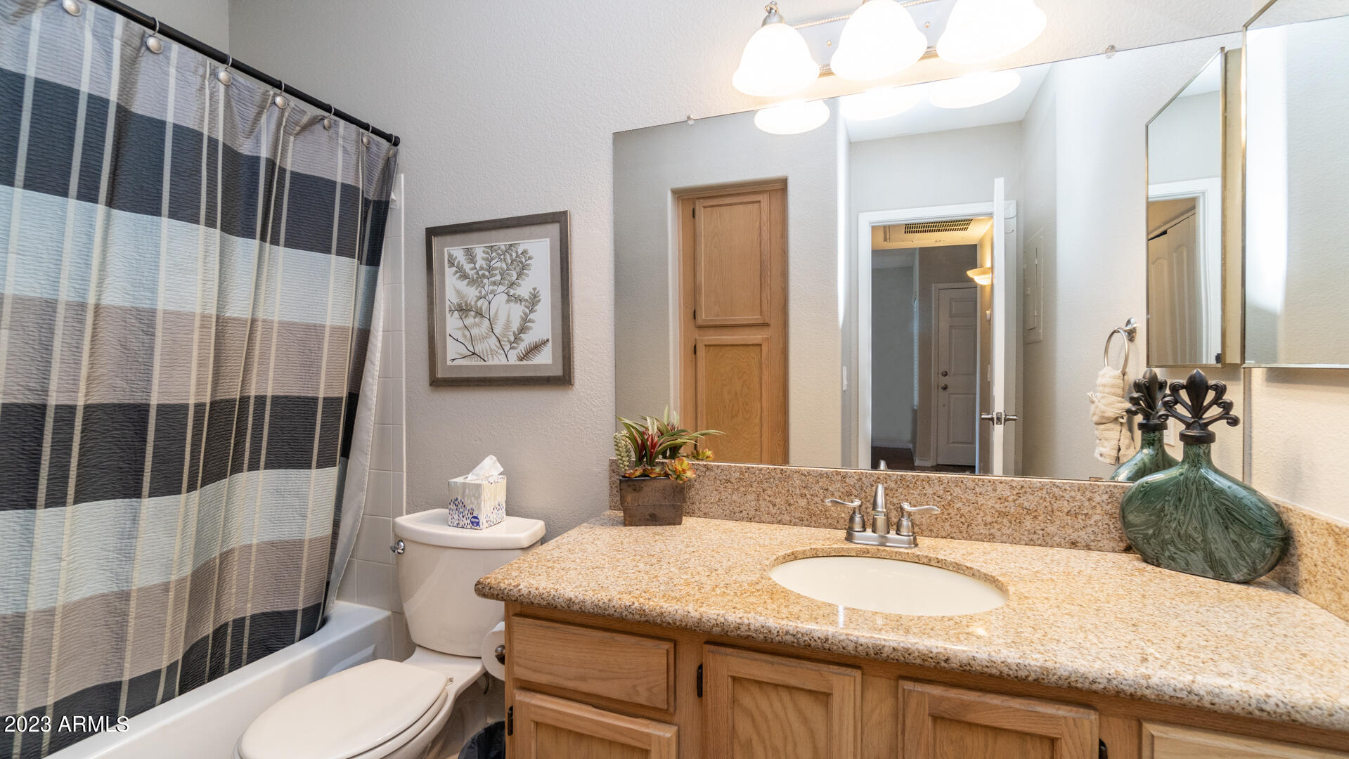 1825 West Ray Road, Unit 1059 Chandler, AZ 85224 - Photo 17 of 48 Bathroom 2