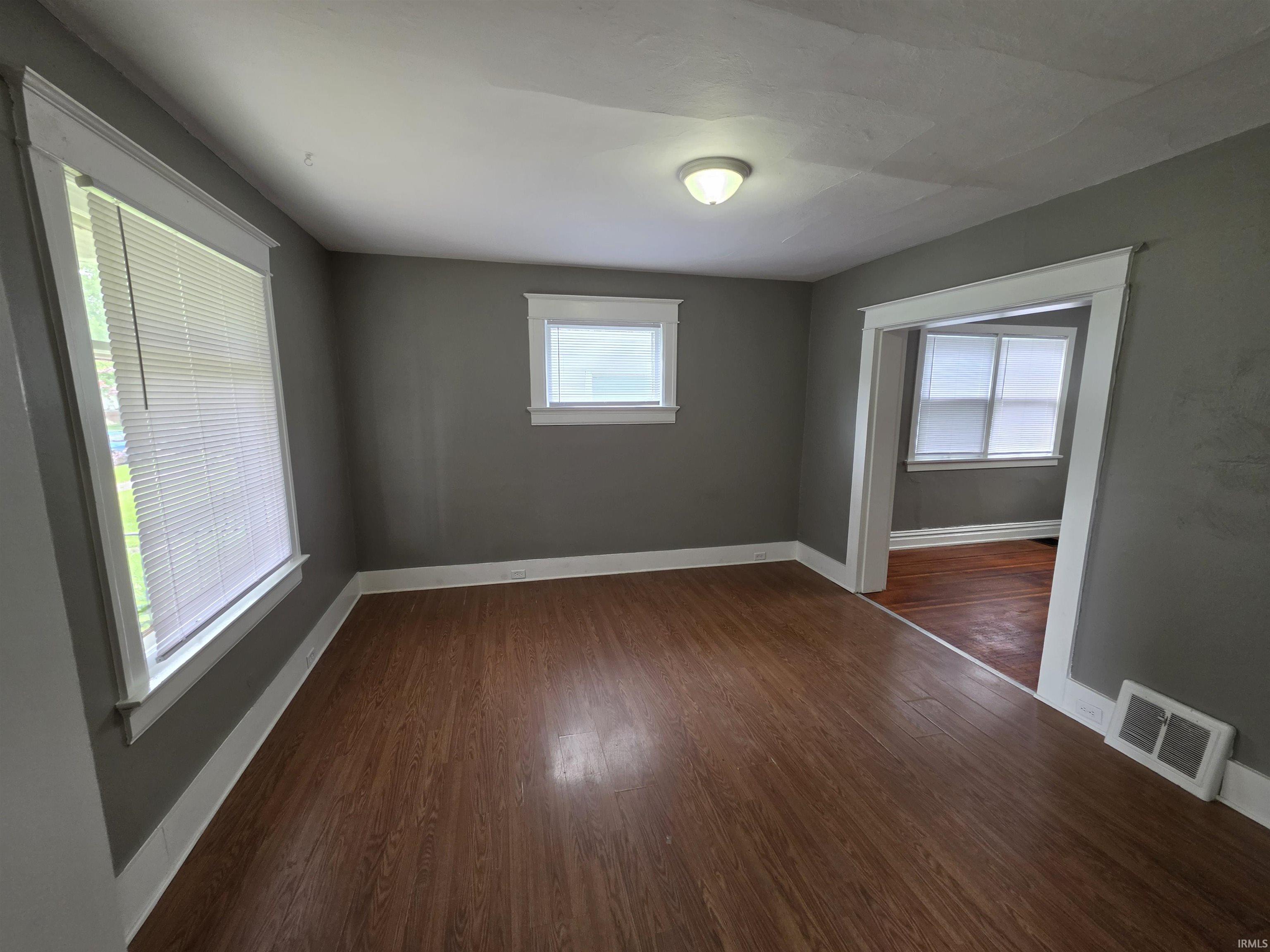 3722 South Harrison Street Fort Wayne, IN 46807 - Photo 4 of 34