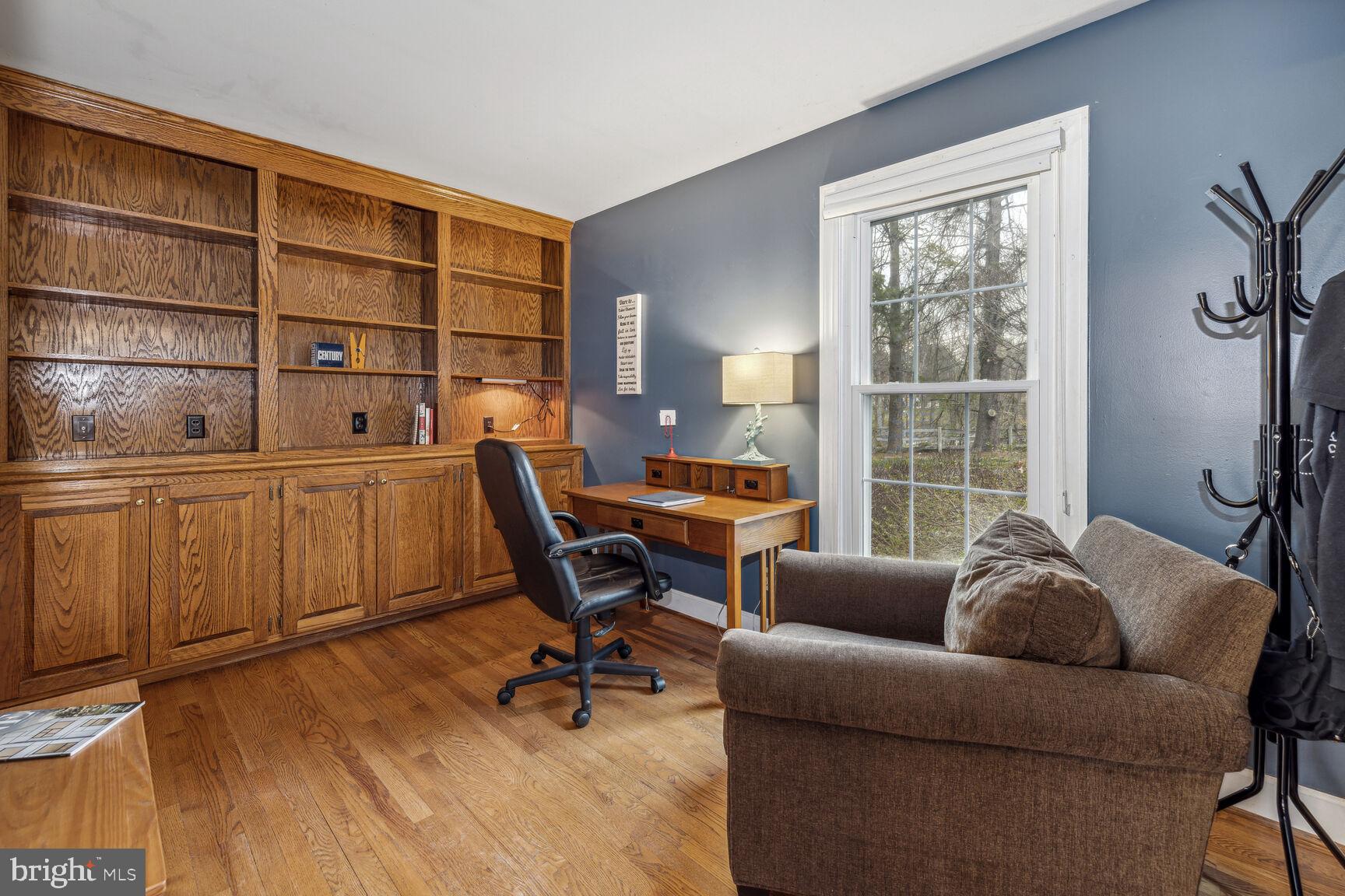 13303 Query Mill Road North Potomac, MD 20878 - Photo 4 of 42 Private office off foyer, bathroom access