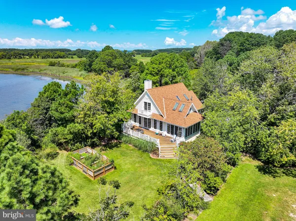 $983,000 | 6271 Neavitt Manor Road, Neavitt, MD 21652