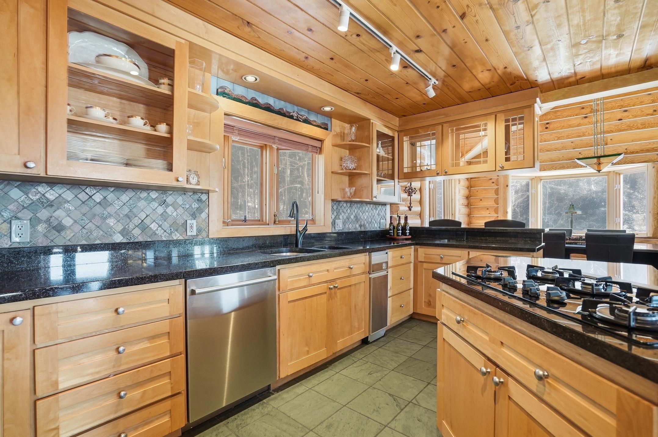 421 Stagecoach Road Fayston, VT 05673 - Photo 30 of 60