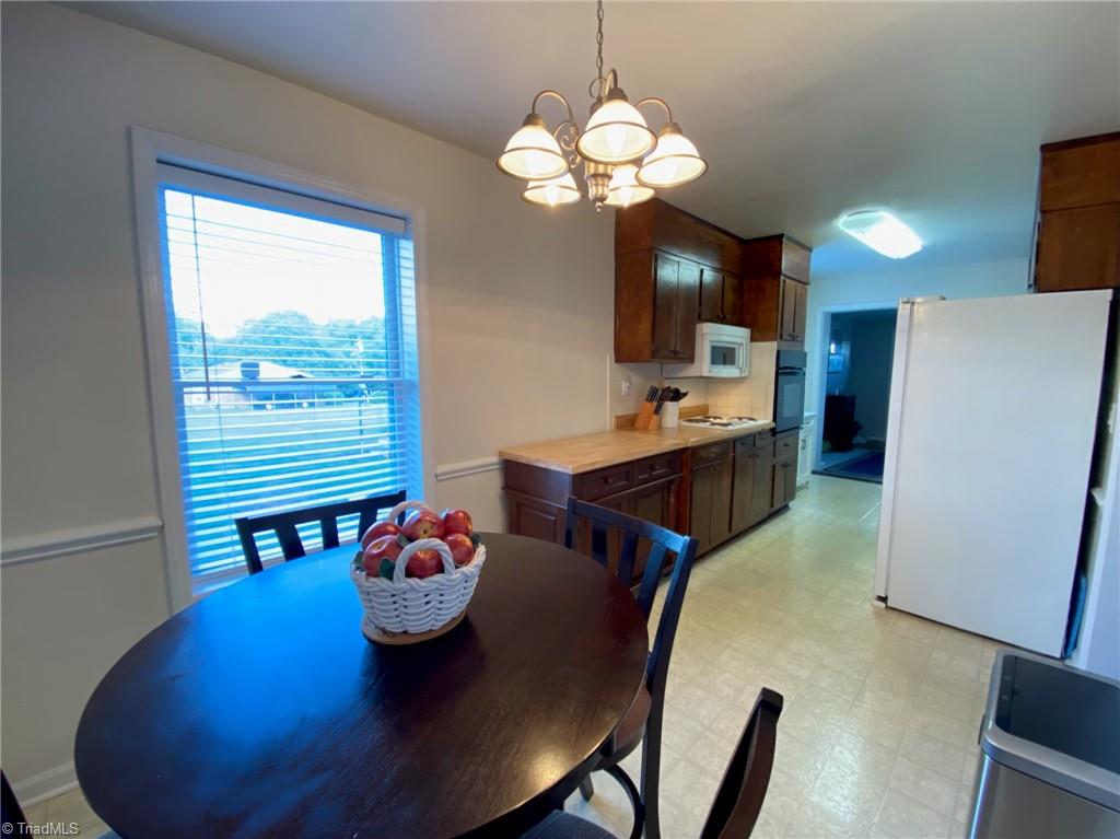 1702 Penny Road High Point, NC 27265 - Photo 25 of 50