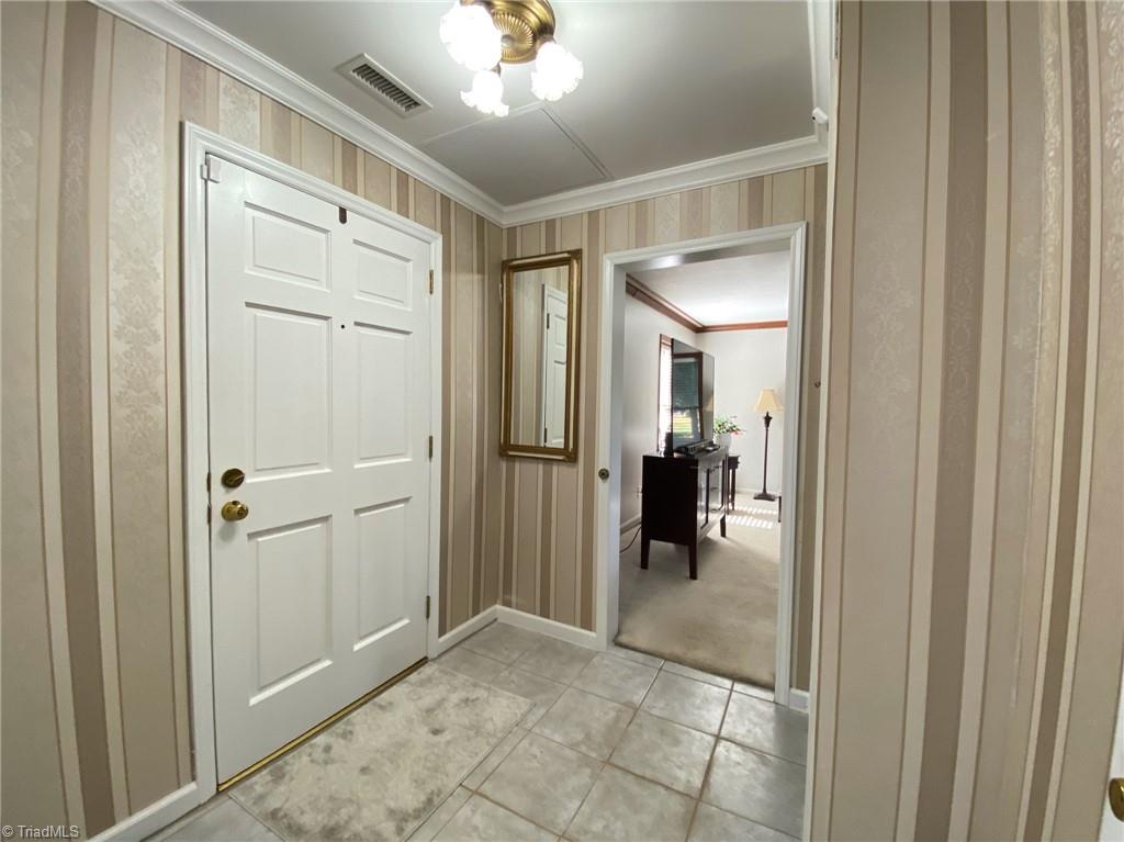 1702 Penny Road High Point, NC 27265 - Photo 5 of 50