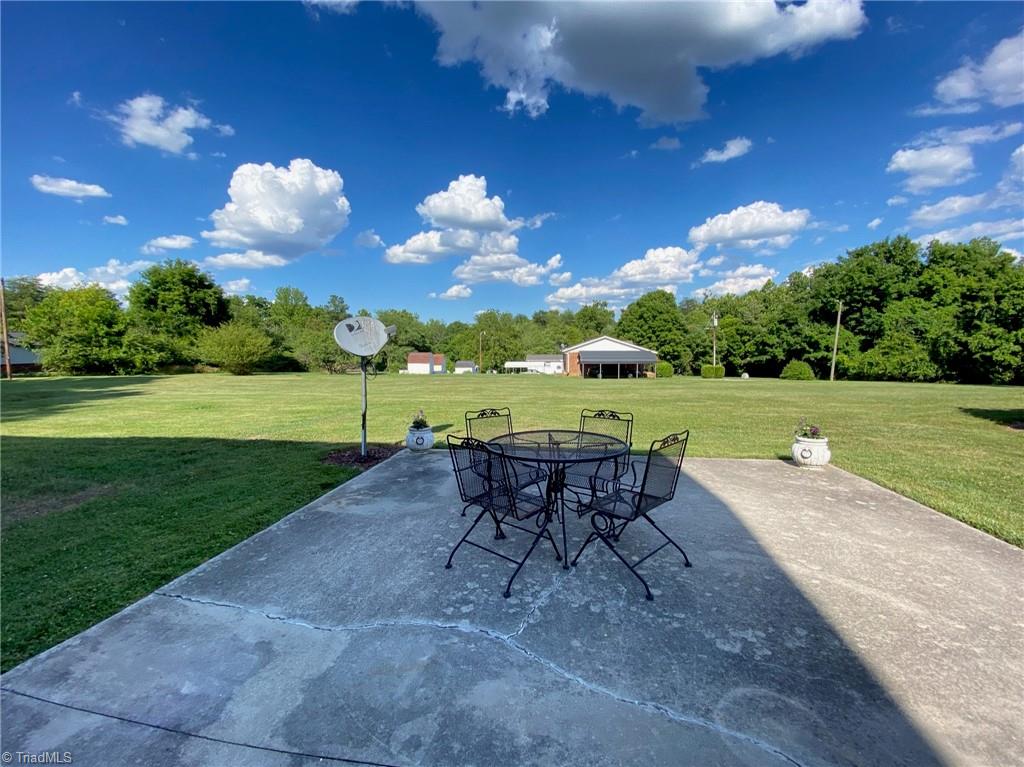1702 Penny Road High Point, NC 27265 - Photo 47 of 50