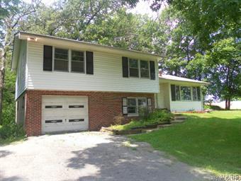 6033 Roachtown Road Millstadt, IL 62260 - Photo 1 of 14 Gallery Image 1
