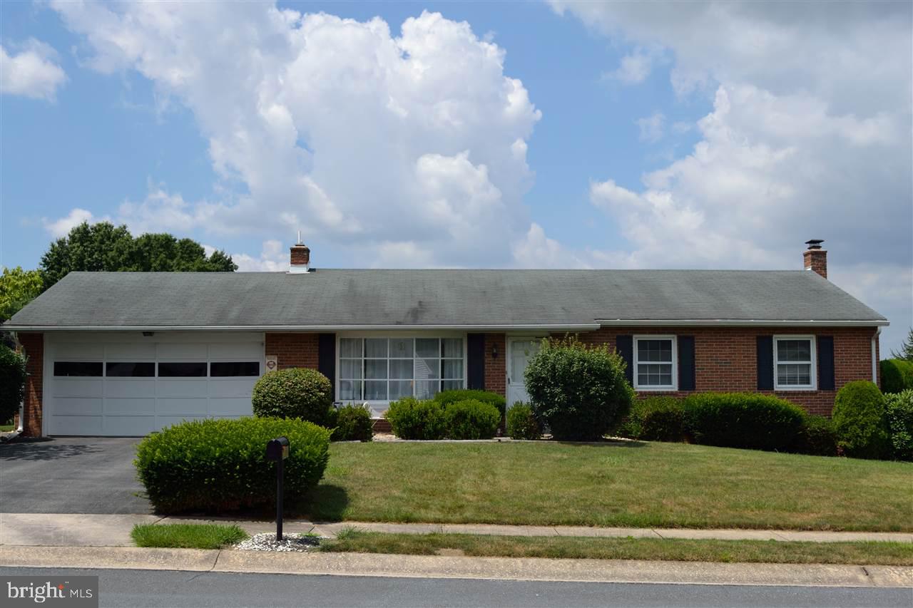 2168 Croyden Road York, PA 17408 - Photo 1 of 22