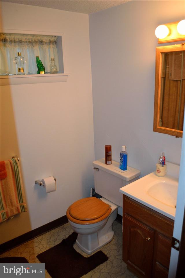 2168 Croyden Road York, PA 17408 - Photo 15 of 22