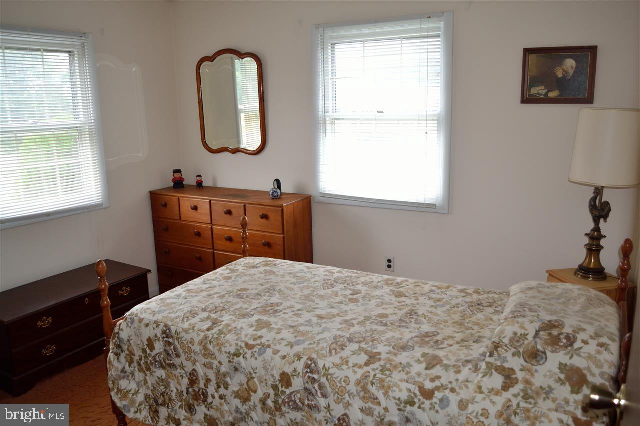 2168 Croyden Road York, PA 17408 - Photo 10 of 22