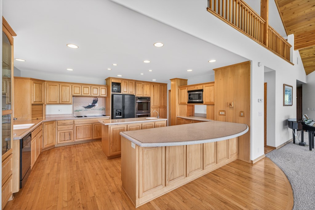 1999 Vardon Road New Meadows, ID 83654 - Photo 9 of 46 Kitchen, Beautful Harwood Floors