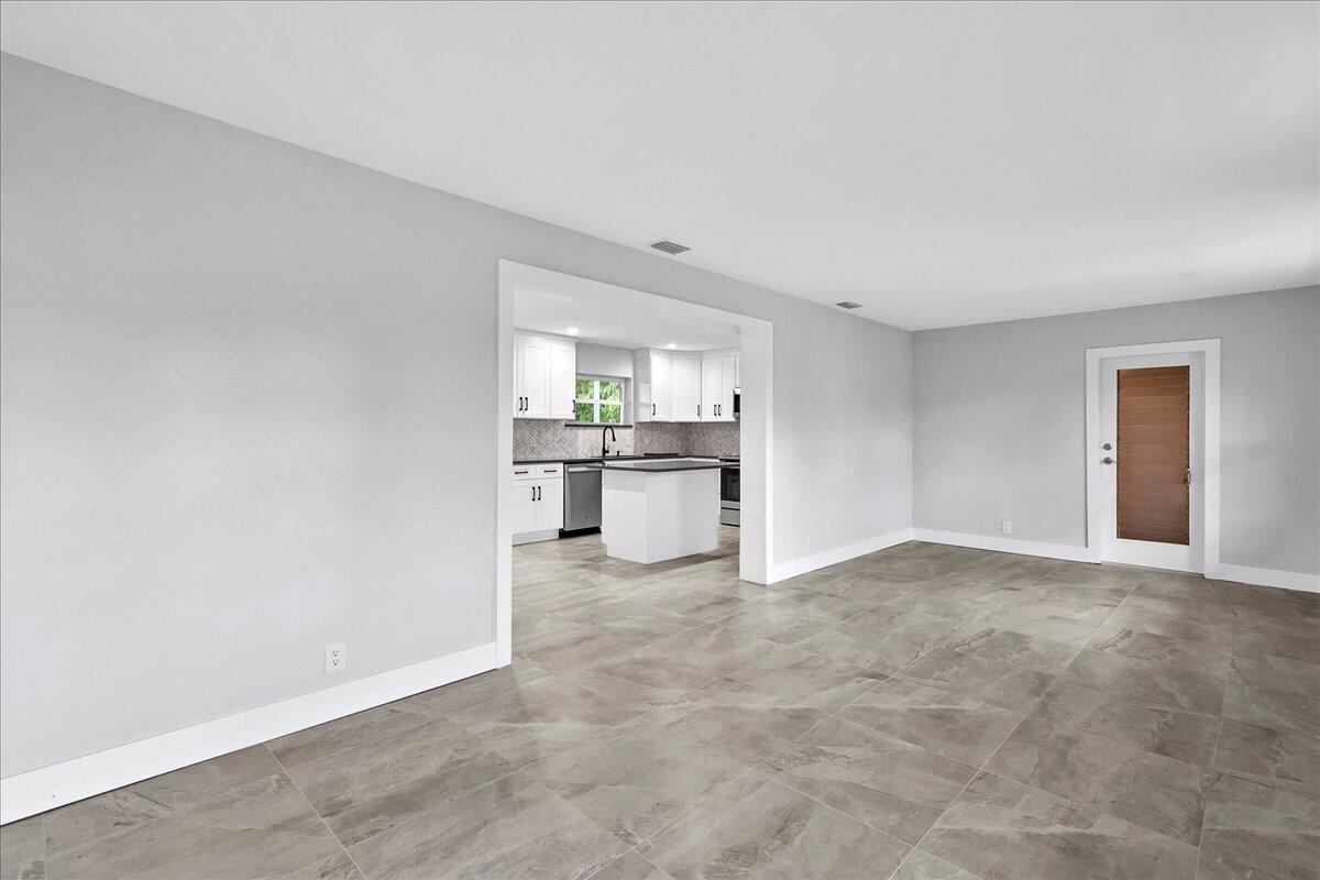 1300 West Chandler Road Glen Ridge, FL 33406 - Photo 12 of 34 02-EKP0058