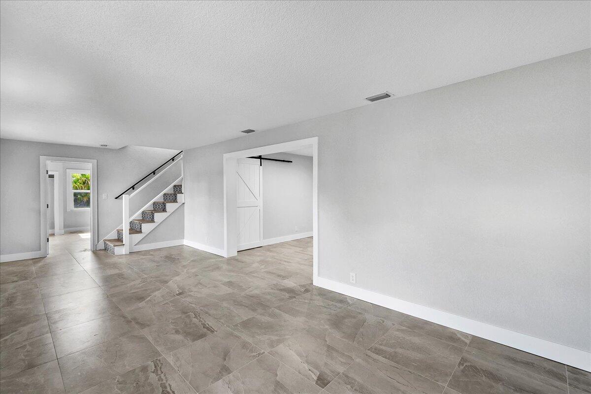 1300 West Chandler Road Glen Ridge, FL 33406 - Photo 13 of 34 10-JLC0023