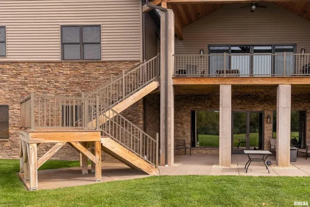 $975,000 | 1651 Sneed Road, Carbondale, IL 62902