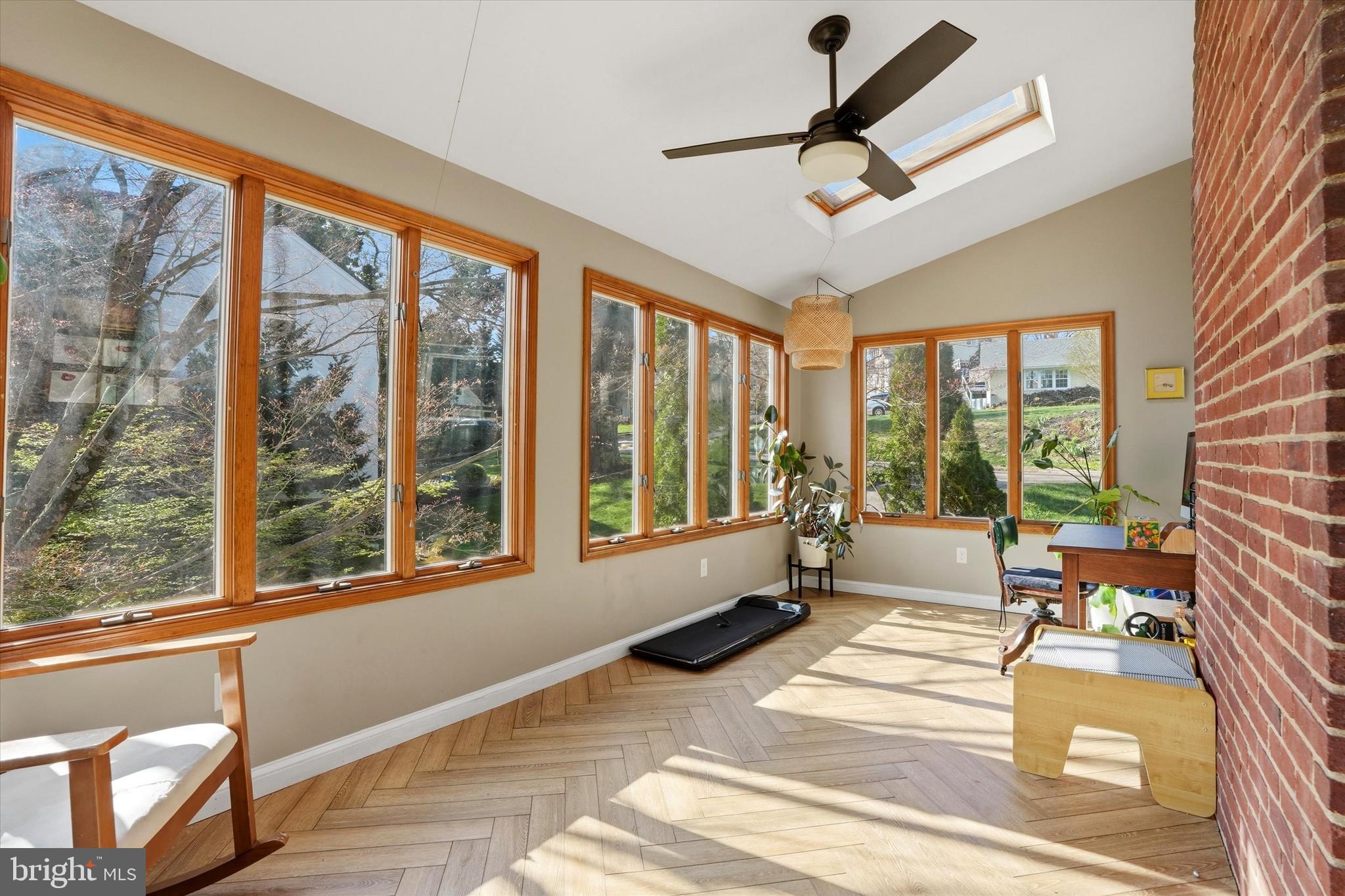307 Valley Road Havertown, PA 19083 - Photo 10 of 52