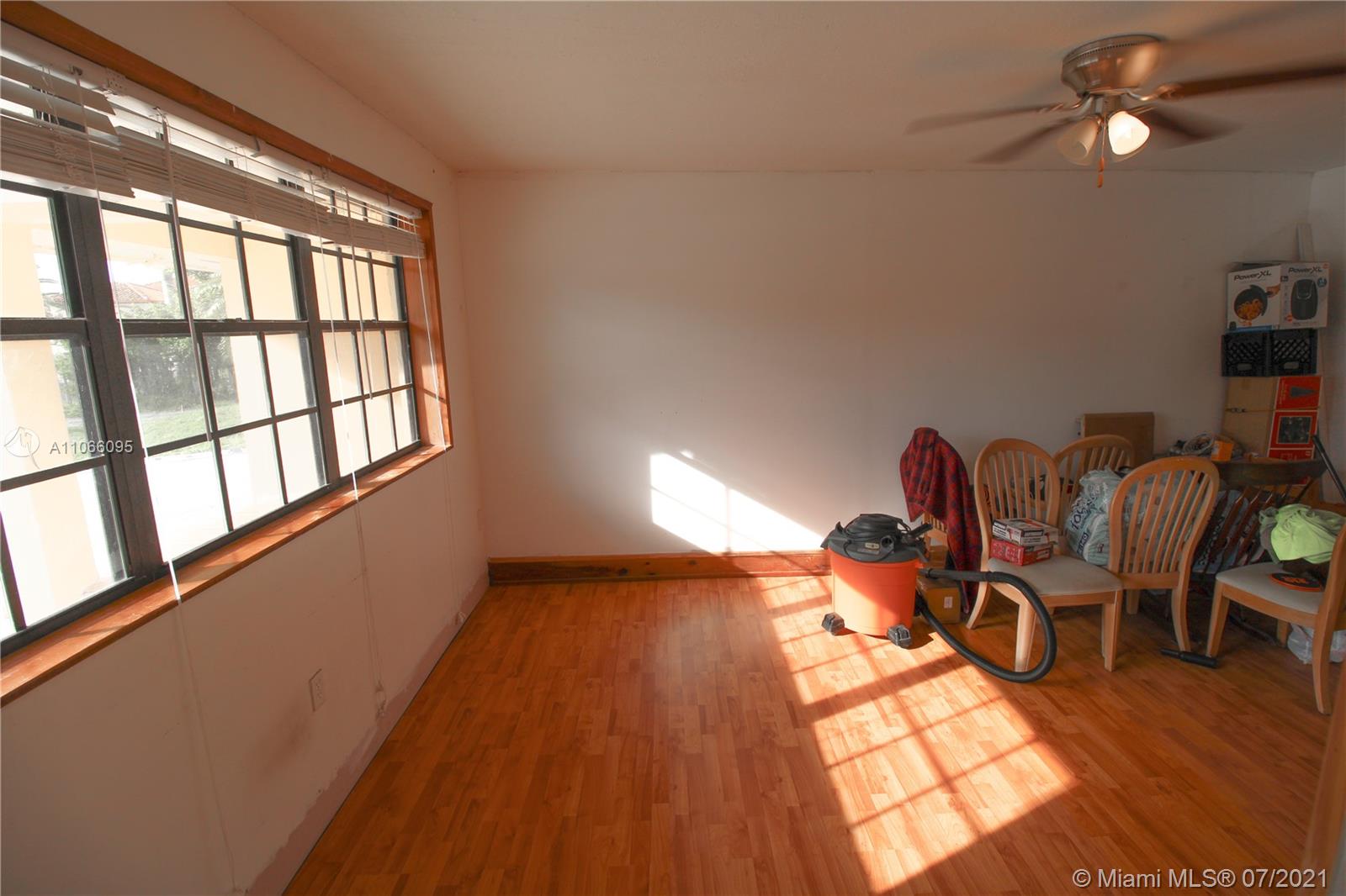 18900 Southwest 56th Street Southwest Ranches, FL 33332 - Photo 16 of 23