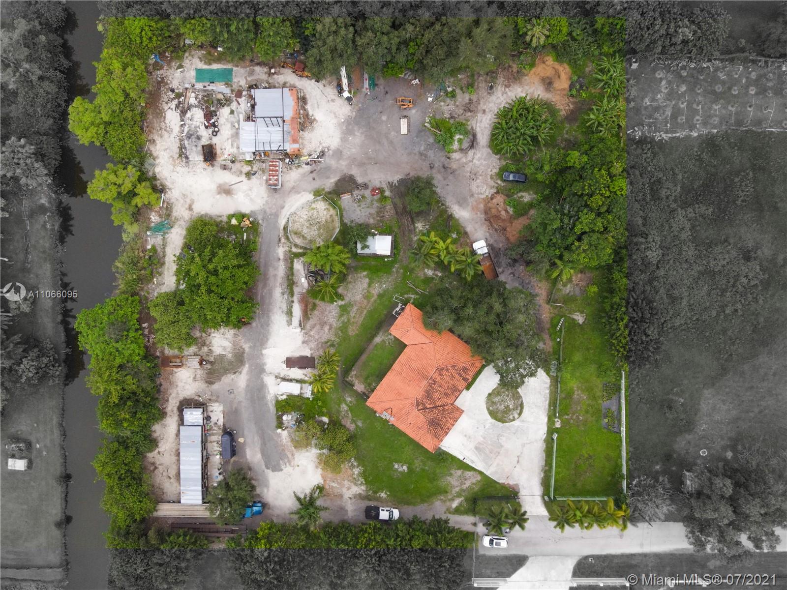 18900 Southwest 56th Street Southwest Ranches, FL 33332 - Photo 8 of 23