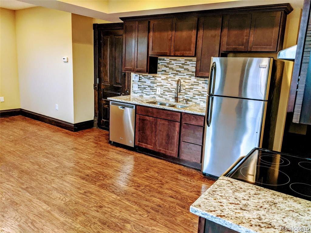 4305 Trumbull, Unit 2N Detroit, MI 48208 - Photo 11 of 26