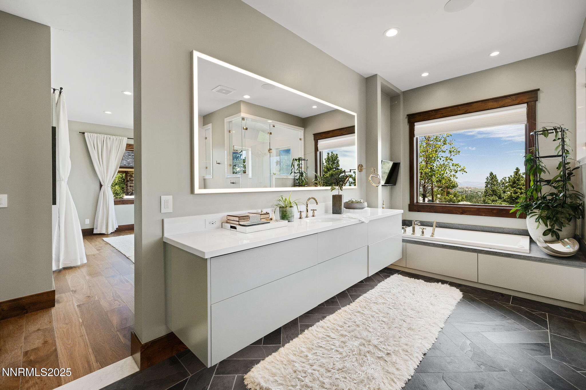 29 Bennington Court Reno, NV 89511 - Photo 17 of 39 28-web-or-mls-29 Bennington-29