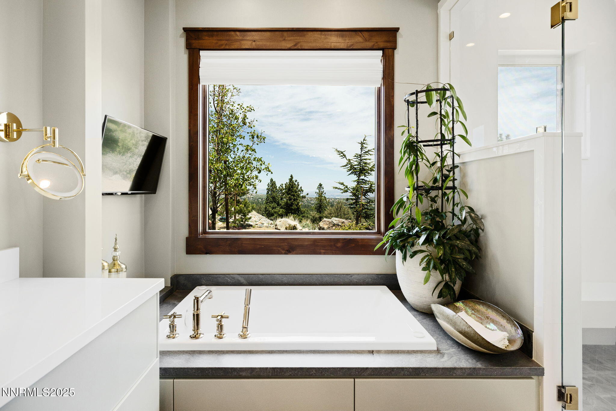 29 Bennington Court Reno, NV 89511 - Photo 20 of 39 32-web-or-mls-29 Bennington-33