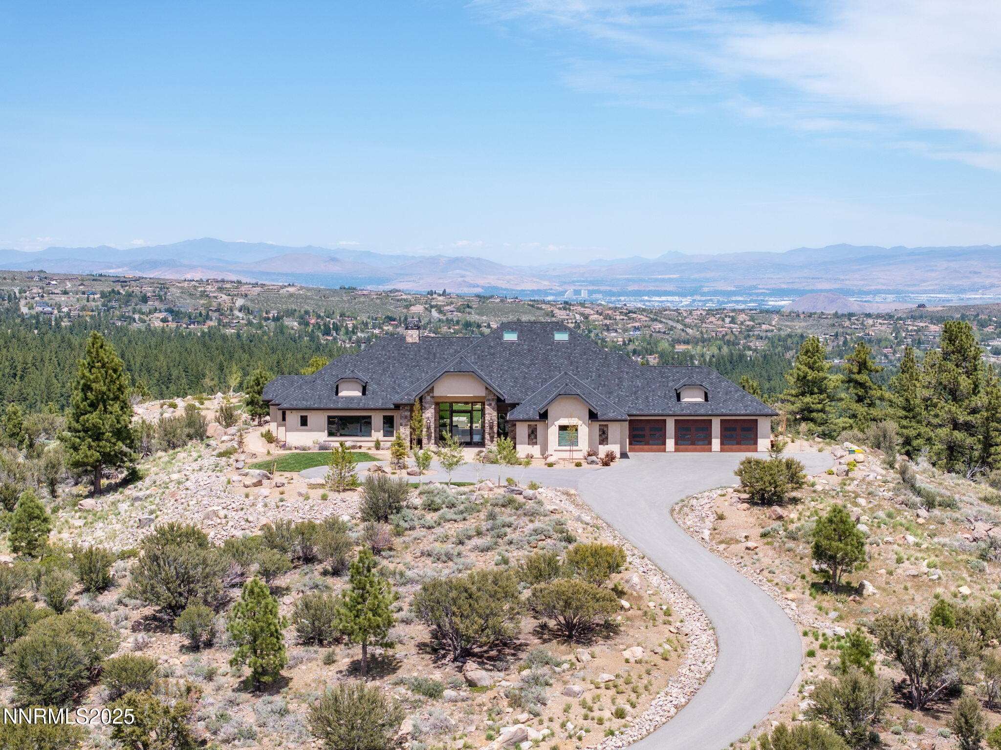 29 Bennington Court Reno, NV 89511 - Photo 3 of 39 51-web-or-mls-29 Bennington Drone-11