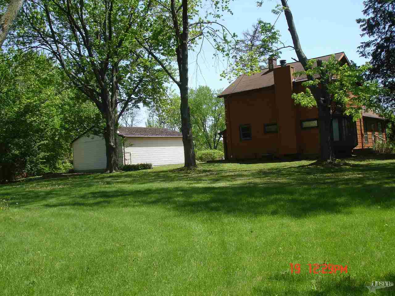 4212 Leesburg Road Fort Wayne, IN 46808 - Photo 2 of 12
