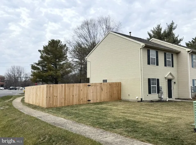 $1,775 | 11200 Robins Glenn Drive, Hagerstown, MD 21742