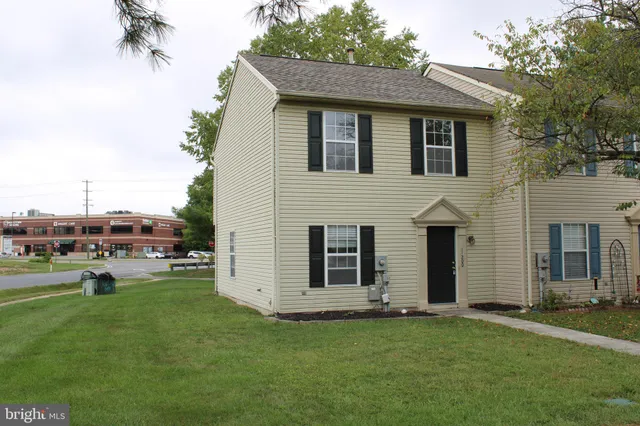 $1,850 | 11200 Robins Glenn Drive, Hagerstown, MD 21742