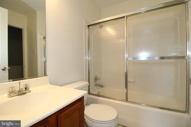 $1,850 | 11200 Robins Glenn Drive, Hagerstown, MD 21742