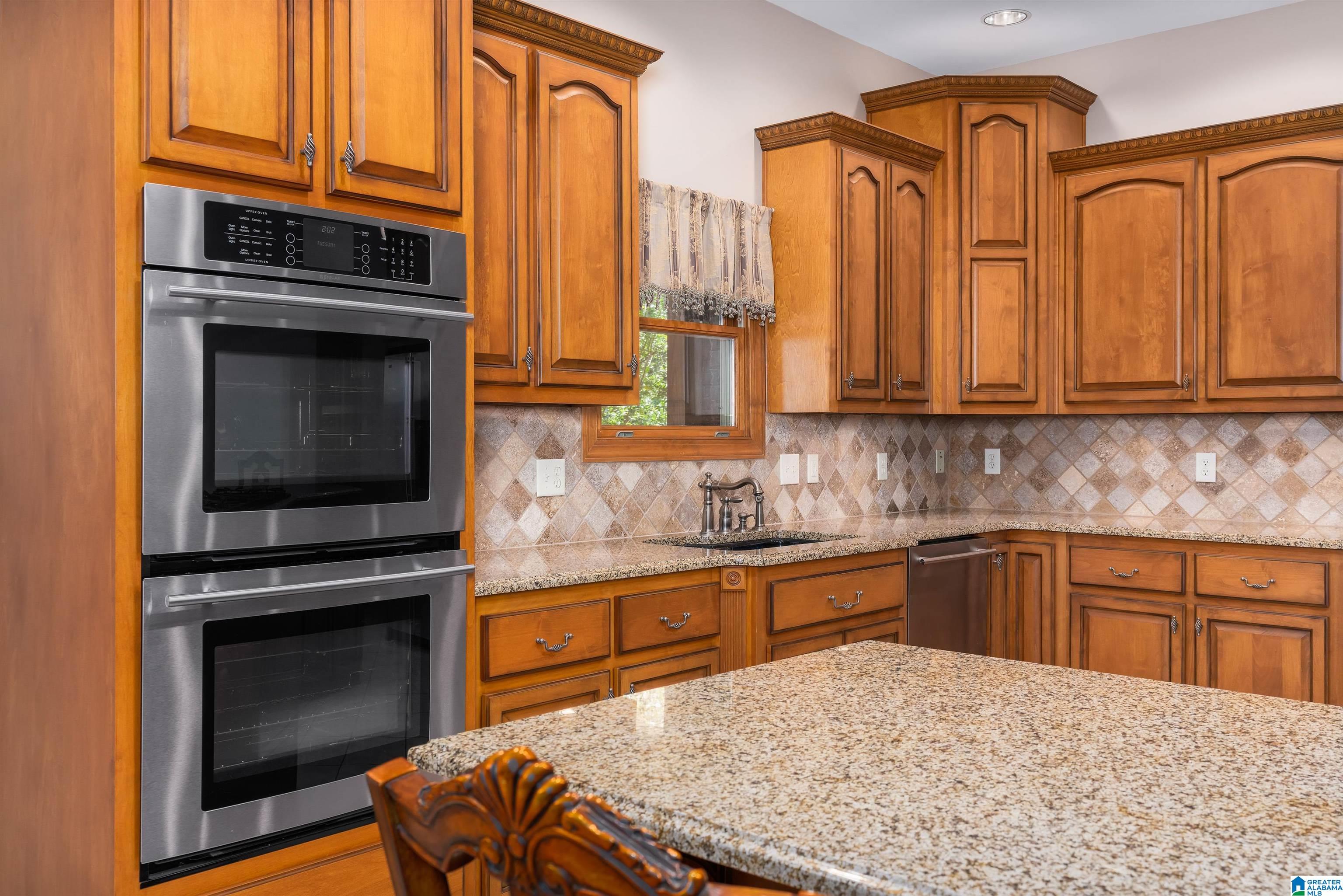 75 Ridgewood Drive Trussville, AL 35173 - Photo 10 of 49