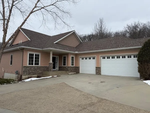 $675,000 | 1598 Salem Court Southwest, Rochester, MN 55902