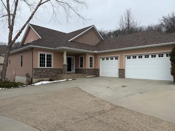 $650,000 | 1598 Salem Court Southwest, Rochester, MN 55902