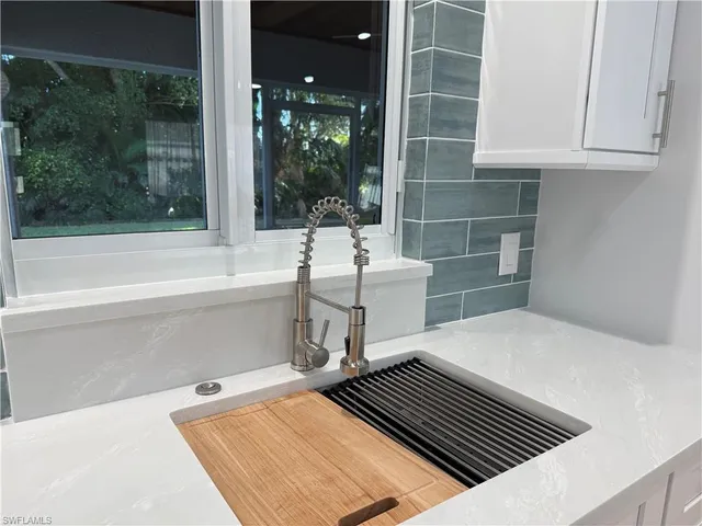 $529,000 | 23485 Olde Meadowbrook Circle, Estero, FL 34134