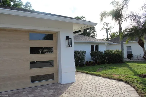 $519,000 | 23485 Olde Meadowbrook Circle, Estero, FL 34134