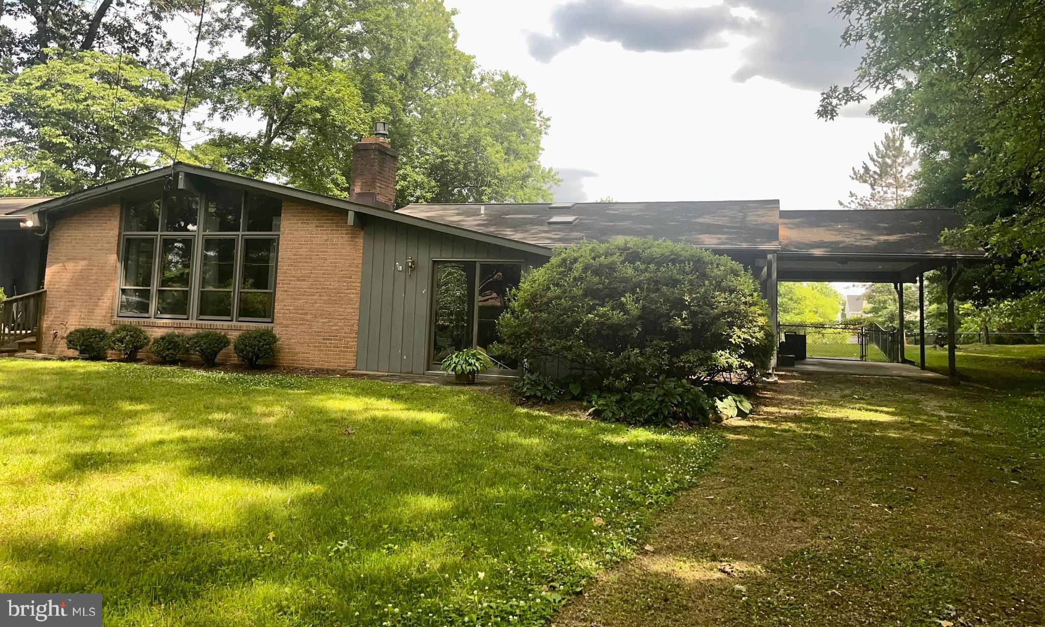 3267 Stepney Street Edgewater, MD 21037 - Photo 2 of 31 Front of house with carport