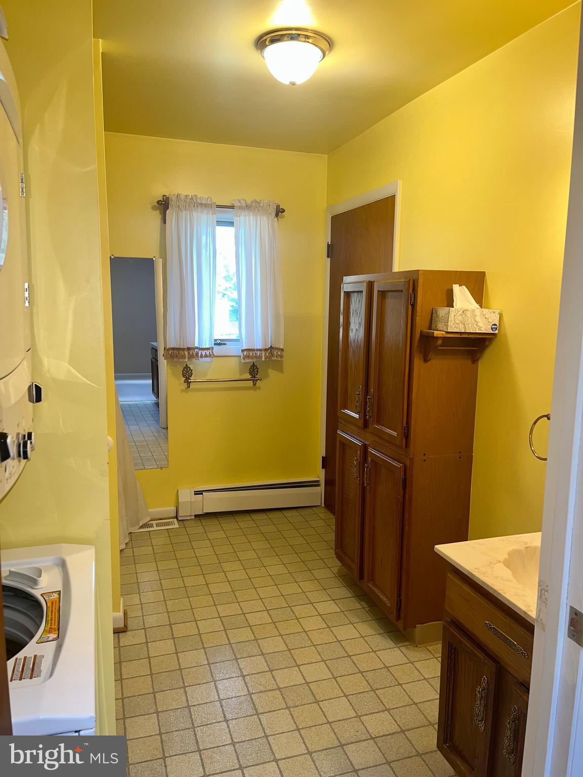 3267 Stepney Street Edgewater, MD 21037 - Photo 21 of 31 Full bath in addition with stacked laundry