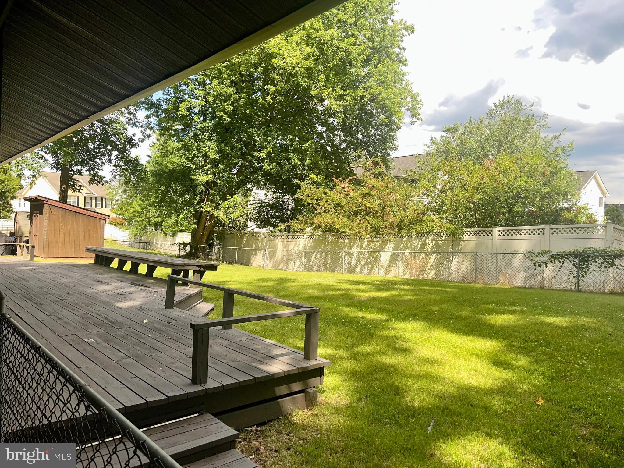 3267 Stepney Street Edgewater, MD 21037 - Photo 30 of 31 Rear deck