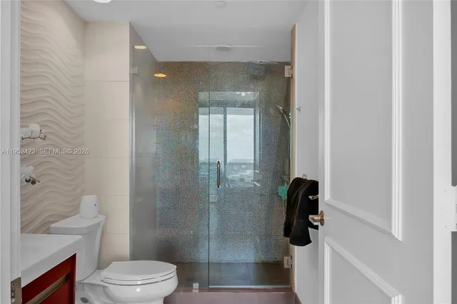 $1,075,000 | 1800 South Ocean Drive, Unit 2208, Hallandale Beach, FL 33009