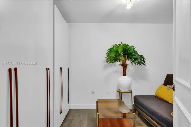 $1,075,000 | 1800 South Ocean Drive, Unit 2208, Hallandale Beach, FL 33009