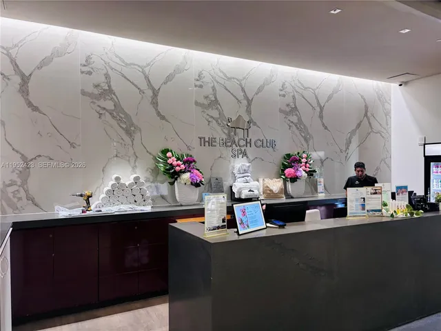 $1,075,000 | 1800 South Ocean Drive, Unit 2208, Hallandale Beach, FL 33009