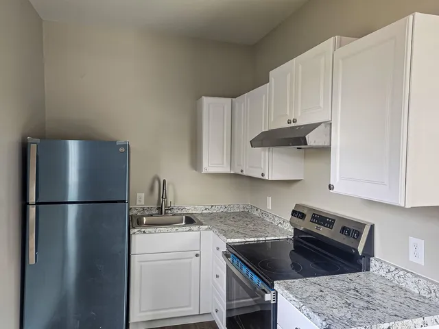 $889,000 | 8 Union Street, Claremont, NH 03743