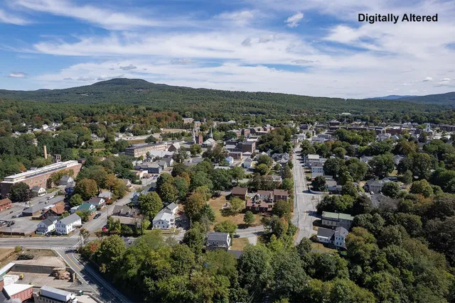$889,000 | 8 Union Street, Claremont, NH 03743