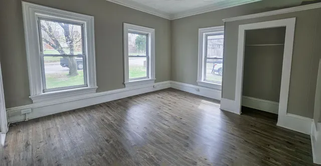 $889,000 | 8 Union Street, Claremont, NH 03743