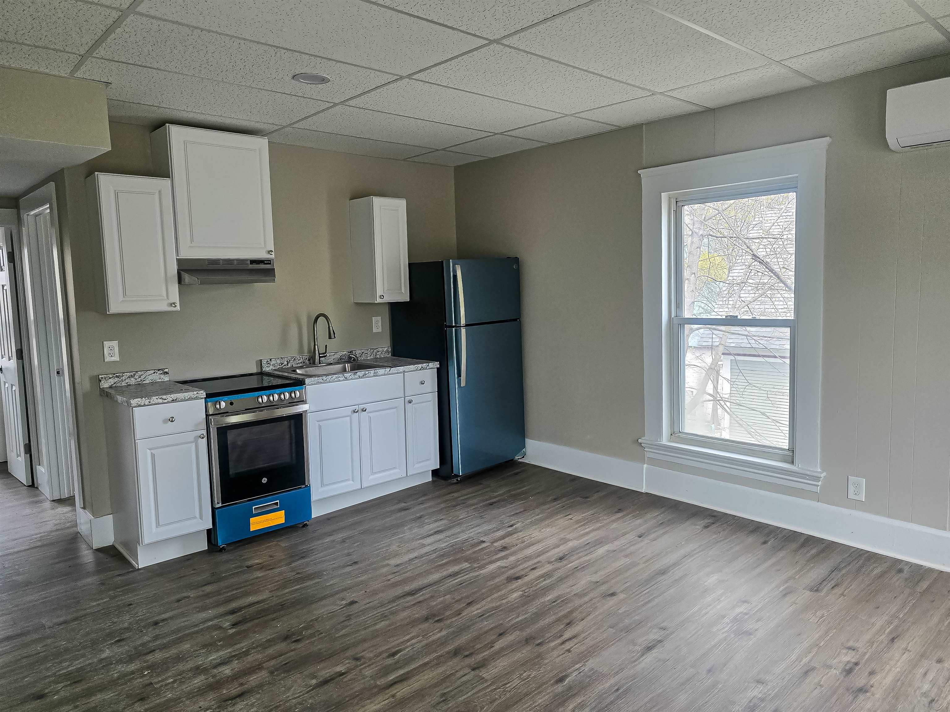 8 Union Street Claremont, NH 03743 - Photo 9 of 20