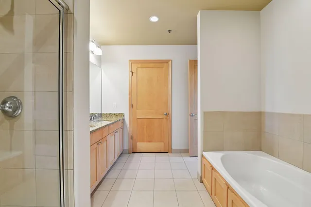 $545,000 | 4201 Sunset Drive, Unit N407, Spring Park, MN 55384