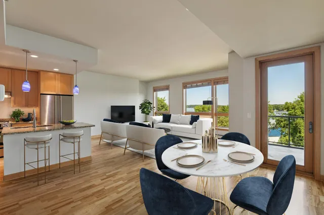 $545,000 | 4201 Sunset Drive, Unit N407, Spring Park, MN 55384