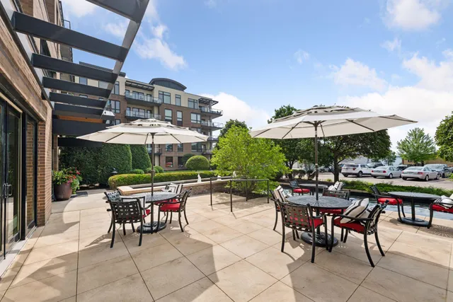 $545,000 | 4201 Sunset Drive, Unit N407, Spring Park, MN 55384