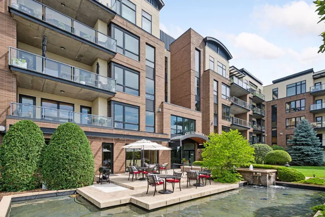 $545,000 | 4201 Sunset Drive, Unit N407, Spring Park, MN 55384
