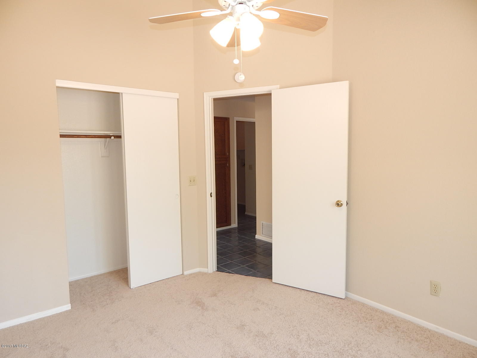 4720 West Hardy Road Tucson, AZ 85742 - Photo 14 of 25